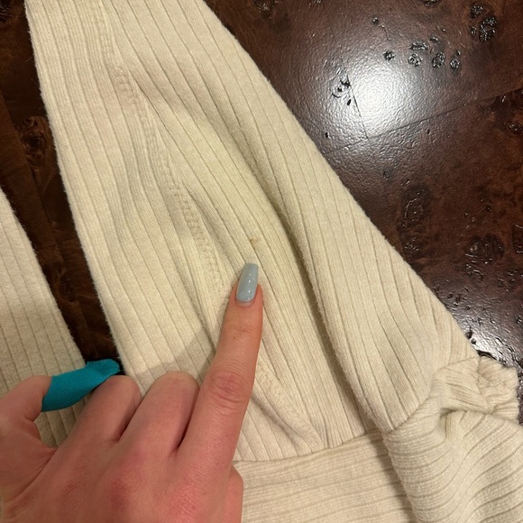 🤍 Revolve x NBD Ribbed Plunging Halter Top Revolve Debby Top in Creme Size L - Picture 6 of 6